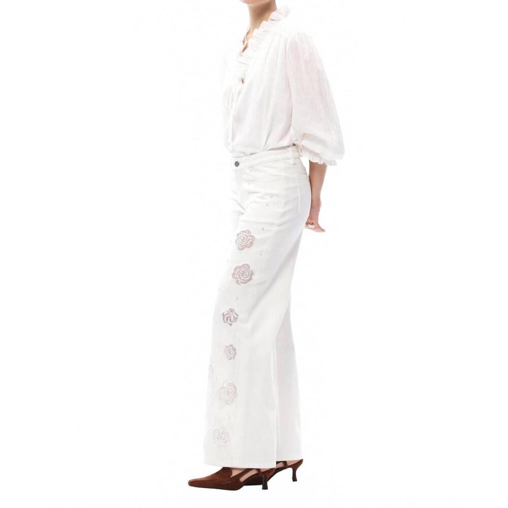 NEW BAYEAS rose cutout mid rise wide leg jeans in white - Picture 2 of 3